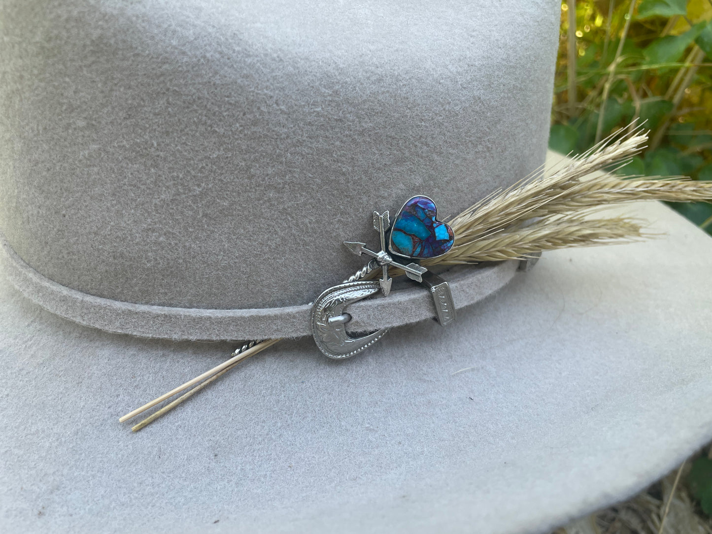 Turquoise Hat Pick