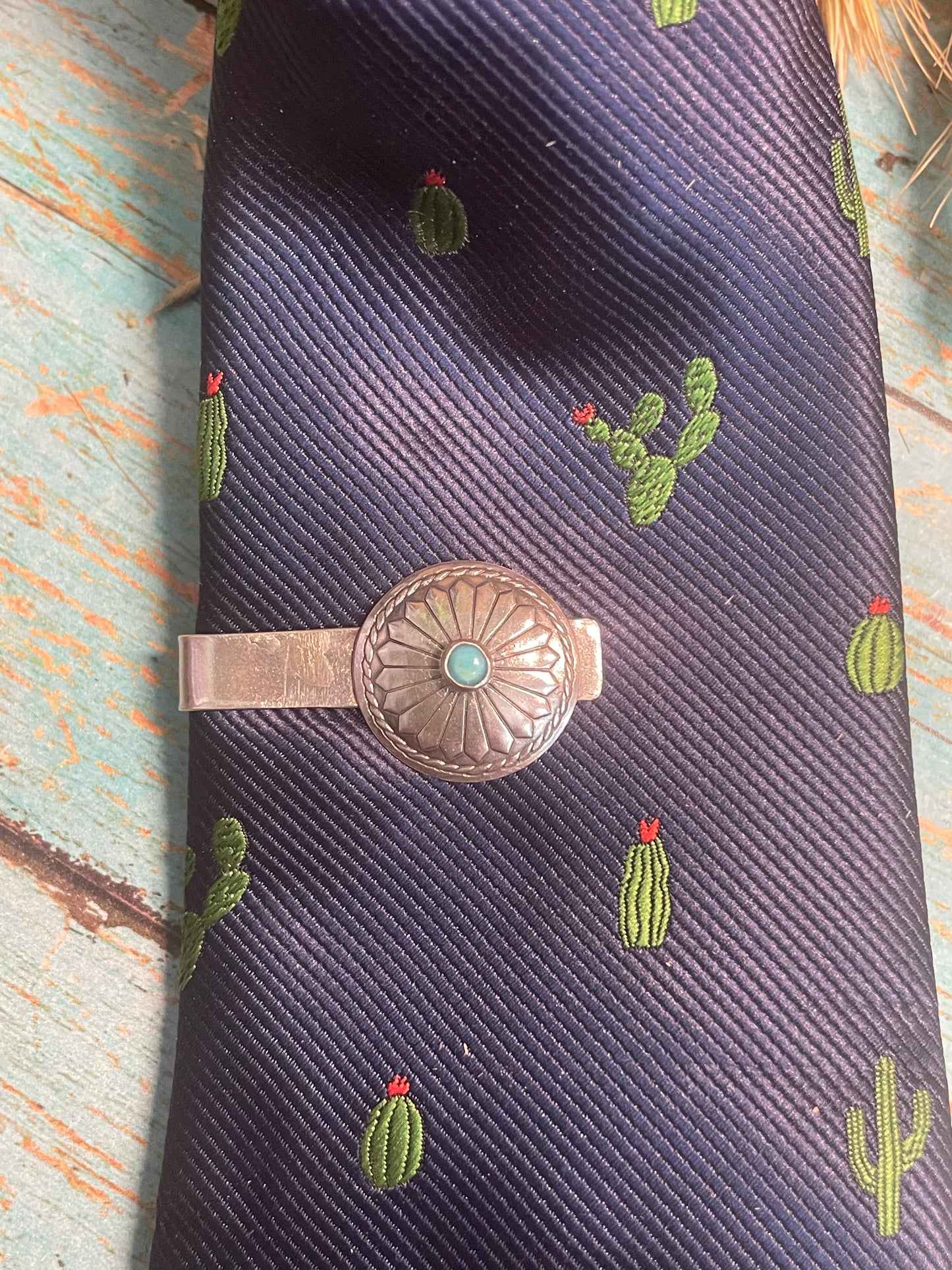 Tie clip